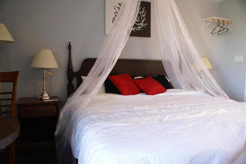 Arkona Motel 2*